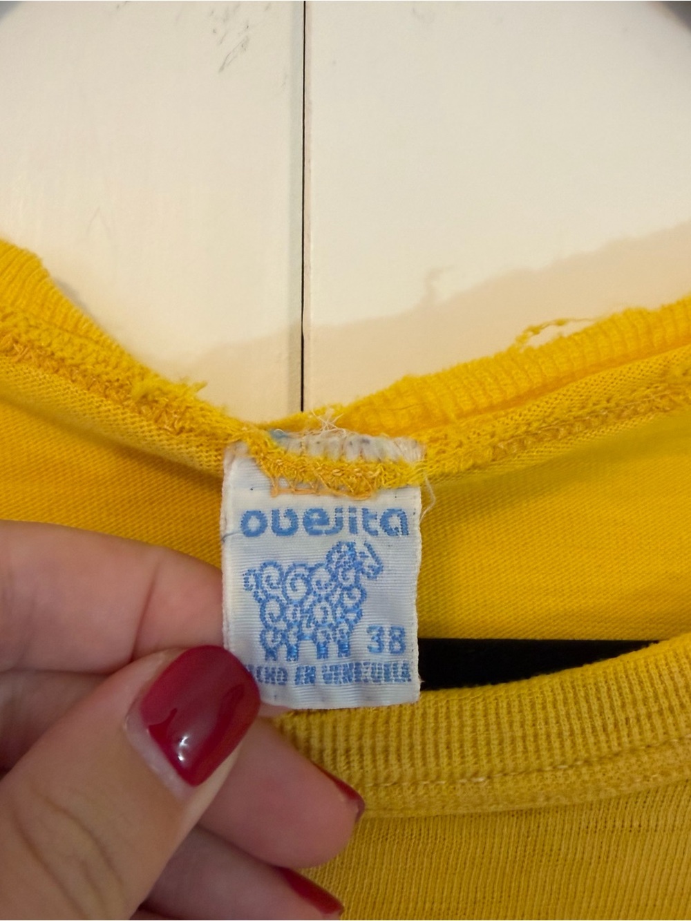 80s Vintage Venezuela T-Shirt - Picture 3 of 7